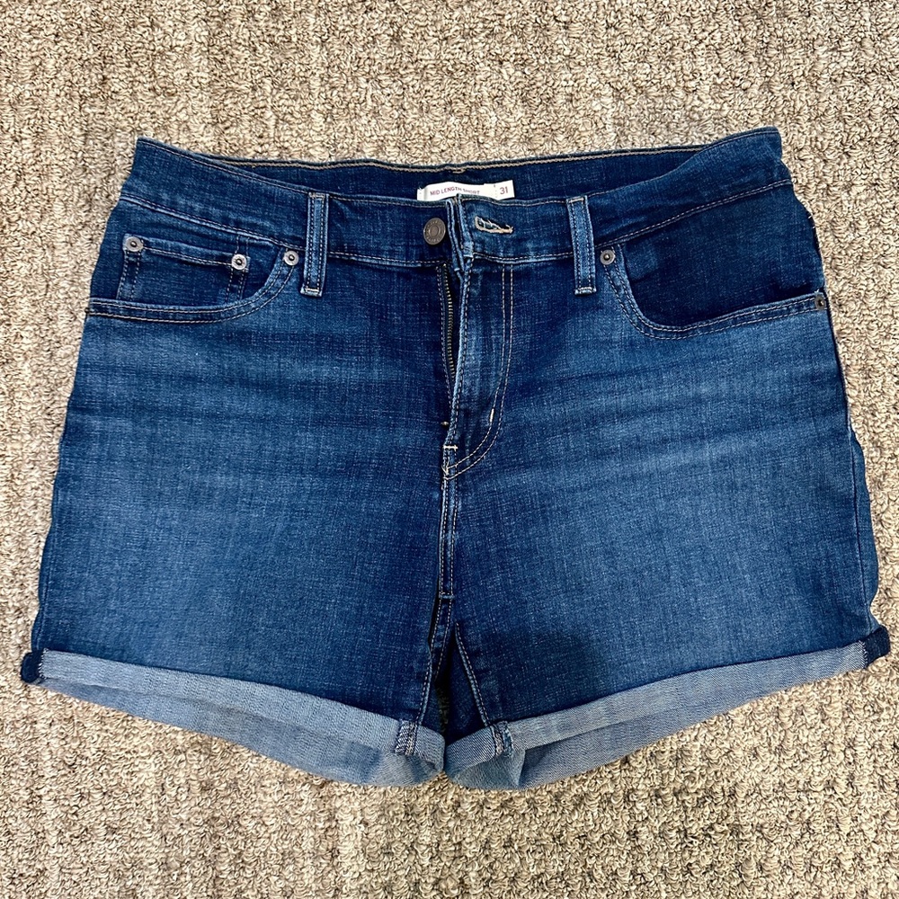 Levi’s Midi Shorts